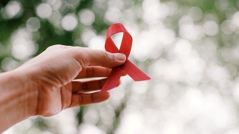 توضیح وزارت بهداشت درباره روستایی در سیستان‌وبلوچستان که اهالی آن مبتلا به ایدز هستند!