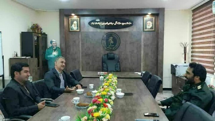 مدیرکل ستاد اجرایی فرمان حضرت امام (ره) ایلام خبر داد؛ آمادگی ستاد اجرایی فرمان حضرت امام برای محرومیت زدایی در ایلام