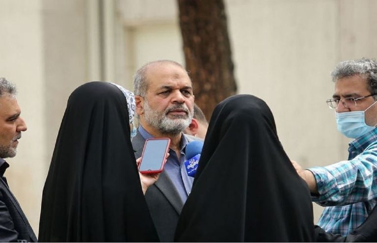 وزیر کشور: فعلا مشکلی با طالبان نداریم؛ امیدواریم آن‌ها هم توجه بیشتری به اصول مرزداری و مرزبانی داشته باشند