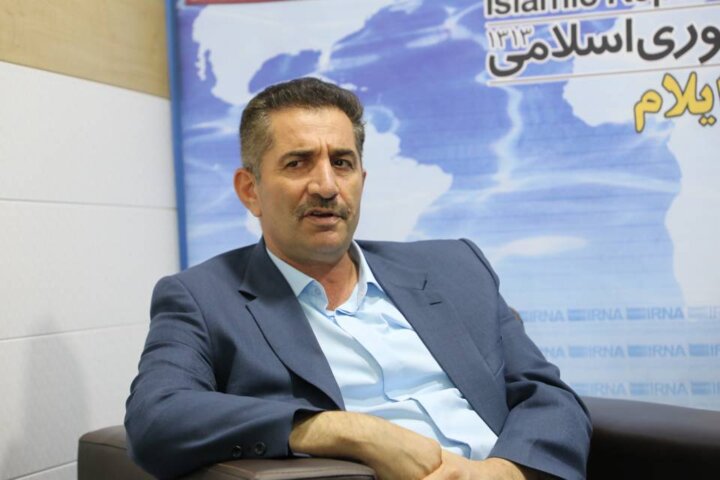 مدیرکل راهداری و حمل و نقل جاده ای ایلام خبر داد: انجام خط کشی سه هزار کیلومتر راه های ایلام قبل از اربعین