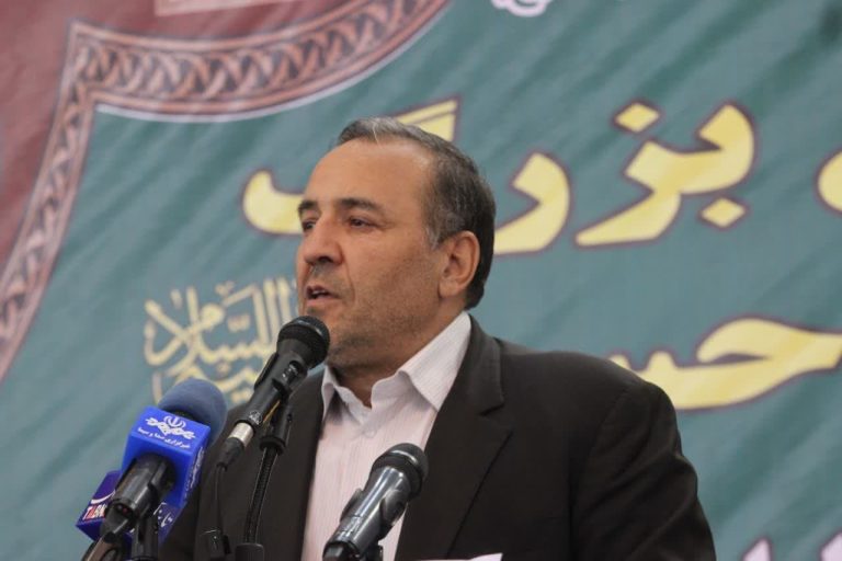 تامین امکانات زیرساختی و امنیتی اربعین وظیفه دولت و خدمات رسانی به زائران هم بر عهده موکب داران است