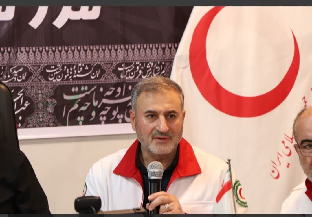 دبیرکل جمعیت هلال احمر از حضور چهار هزار نفر کادر درمان در عراق خبر داد