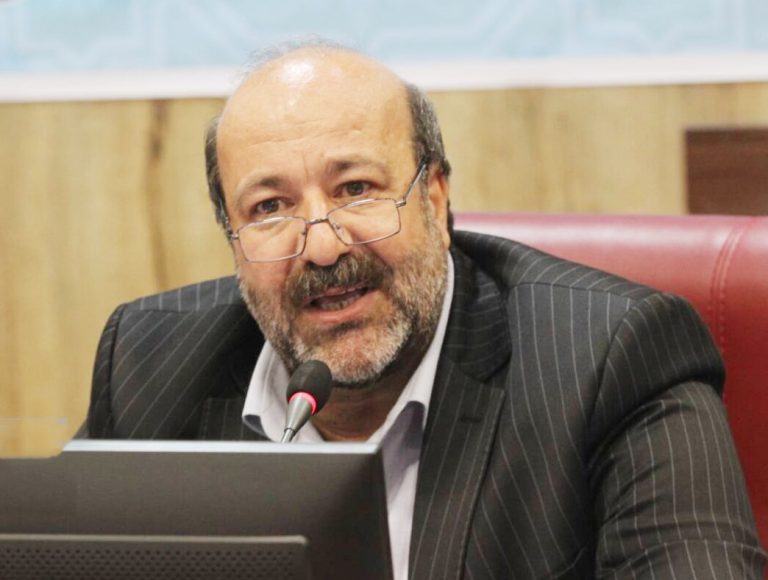 معاون استاندار ایلام تاکید کرد: بانک‌ها به صورت مشترک یا جداگانه برای ارائه خدمت بهتر به زوار نیازسنجی انجام دهند