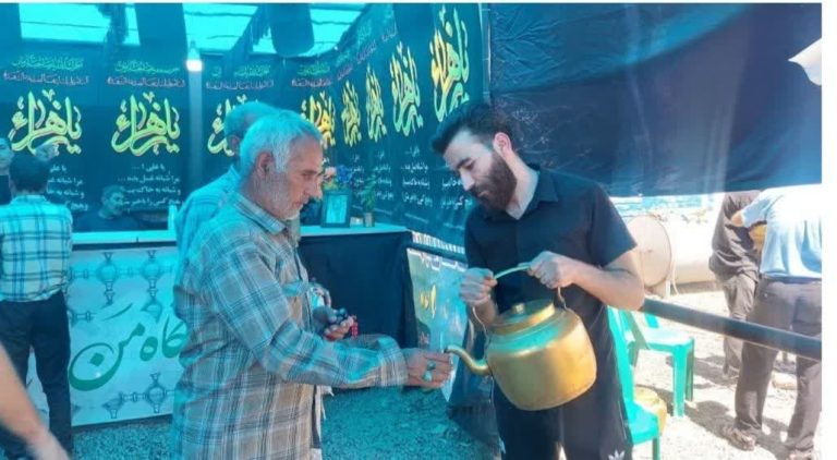 رئیس سازمان عقیدتی فراجا از برپایی موکب‌های سازمان عقیدتی فراجا در مرزهای شش گانه خبر داد