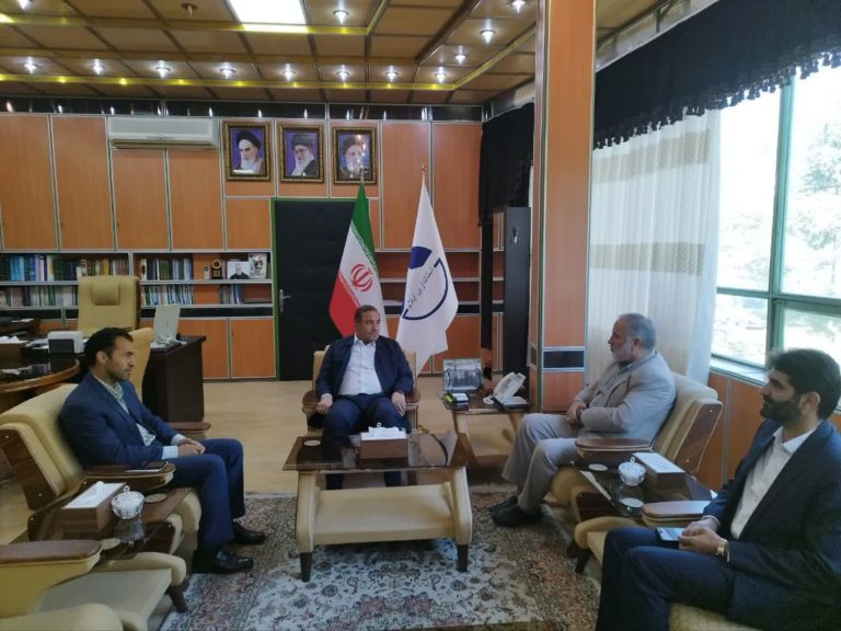 استاندار ایلام خبر داد: احداث مرکز جامع خدمات‌دهی بنیاد کرامت رضوی در مرز مهران