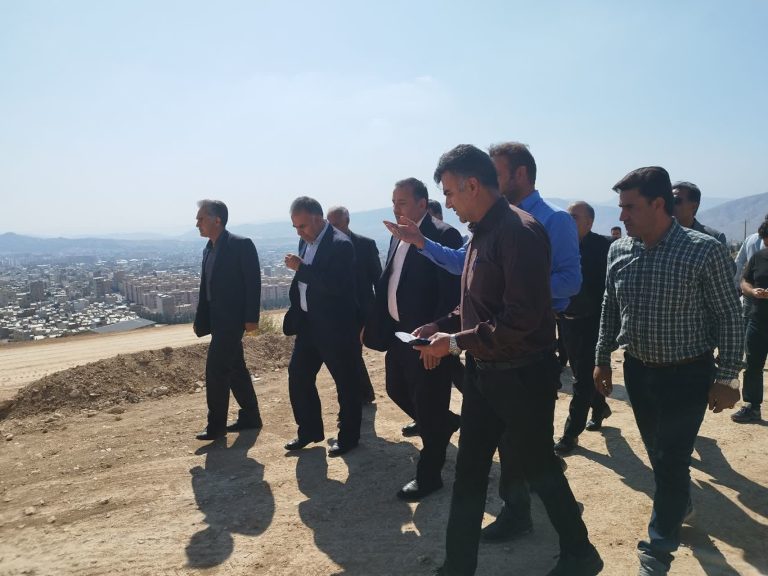 استاندار ایلام خبر داد:  تلاش می‌شود تا قبل از پایان سال‌‌جاری جاده‌ی دسترسی بیمارستان رازی شهر ایلام مورد بهره‌برداری قرار گیرد