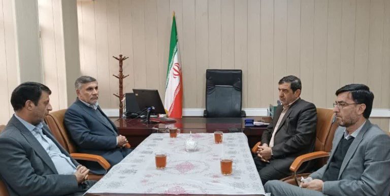 بازدید معاون سیاسی، امنیتی و اجتماعی استاندار ایلام  از بخشداری صالح‌آباد