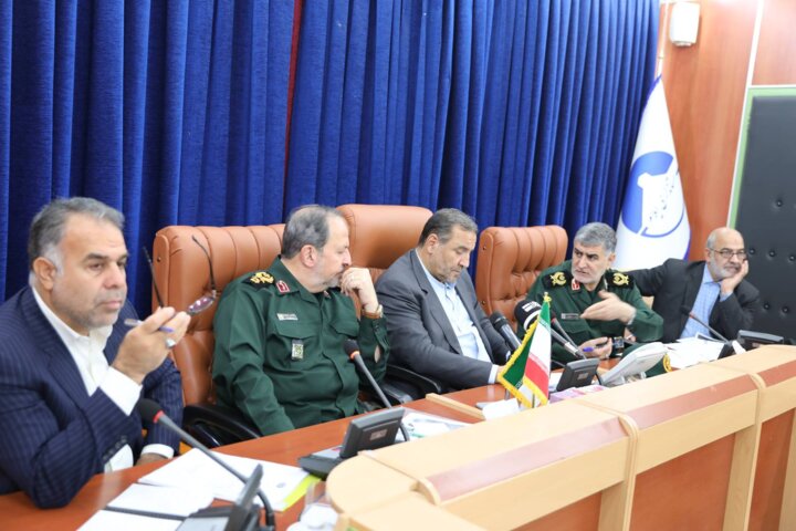 دبیر قرارگاه مسکن نیروهای مسلح کشور از اختصاص ۳۶۰ هزار میلیارد ریال تسهیلات برای تامین مسکن نیروهای مسلح خبر داد