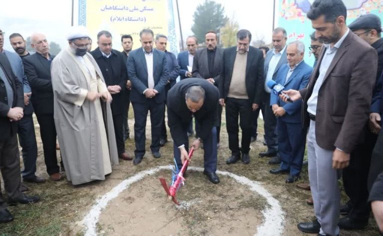 استاندار ایلام در محل احداث پروژه مسکن ملی در شهرستان چوار: طی ‌۴ سال ۳۲ هزار واحد در قالب طرح نهضت ملی مسکن در استان ایلام ساخته می‌شود