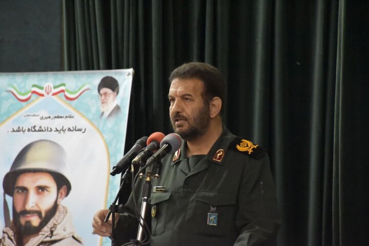 اگر امروز در جهان حرف برای گفتن داریم و به قدرت بازدارندگی بی‌نظیر رسیده‌ایم به برکت خون شهداست