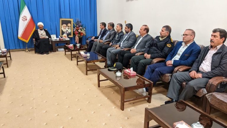 در دیدار رئیس سازمان جهادکشاورزی با امام جمعه ایلام: کاهش ۵۰ درصدی صدور مجوز تغییر کاربری در اراضی زراعی