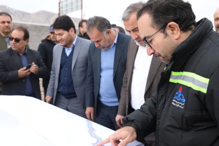 در نخستین روز از دهه فجر انقلاب اسلامی؛ ایستگاه cgs شهر ایلام با حضور استاندار ایلام کلنگ‌زنی شد