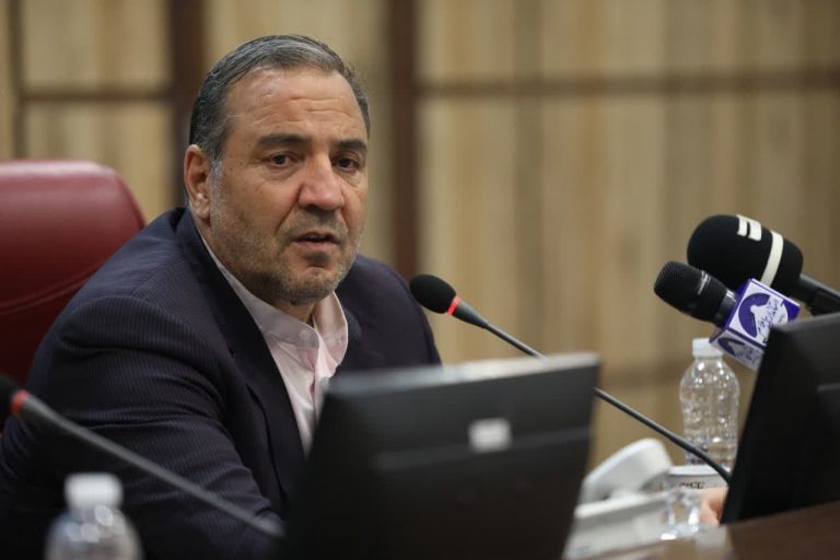 استاندار ایلام در نشست شورای برنامه‌ریزی و توسعه استان: مردم با حضور پرشور در انتخابات، تراز بالای فرهنگی خود را نشان دادند