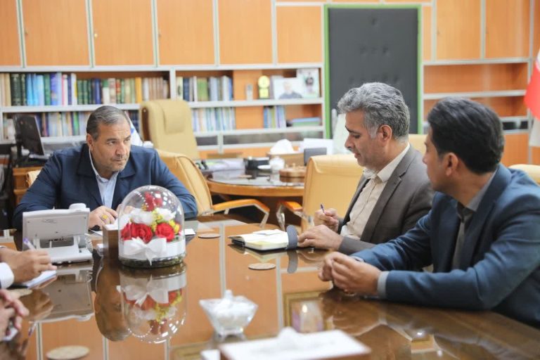 دیدار مدیرعامل آبفای استان با استاندار ایلام