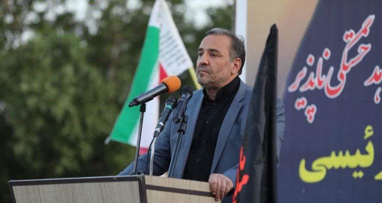 استاندار ایلام: تلاش‌های جبهه استکبار برای سست کردن پایه‌های نظام و فروپاشی آن، بی‌ثمر است