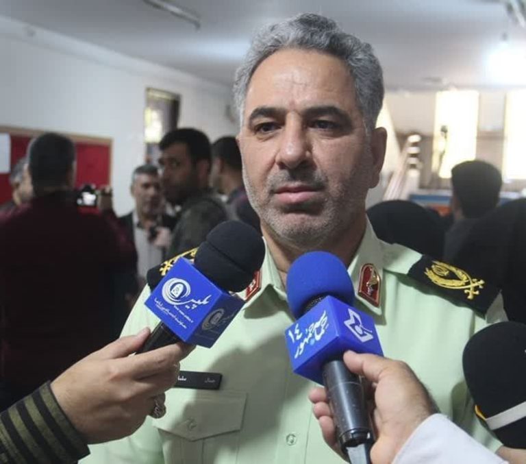 فرمانده انتظامی استان ایلام تاکید کرد: انتخابات با نظم و آرامش کامل درحال برگزاری است