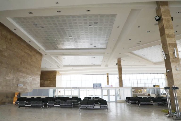 مدیر فرودگاه شهدای ایلام خبر داد: پایانه مسافری فرودگاه ایلام آماده بهره‌برداری است