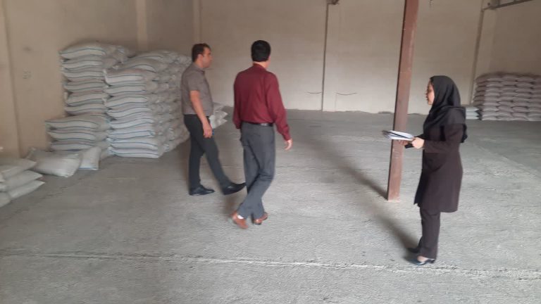 بازدید و نظارت گروه پایش کود استان ایلام از انبار و دفتر توزیع کود در شهرستان دهلران