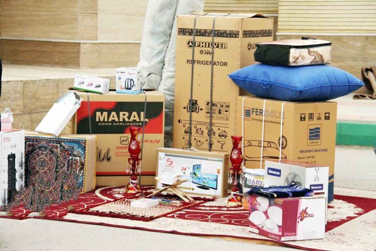 مدیرکل کمیته امداد استان ایلام خبر داد: بهره‌مندی ۲ هزار و ۲۰۰ زوج مددجوی ایلامی از جهیزیه رایگان