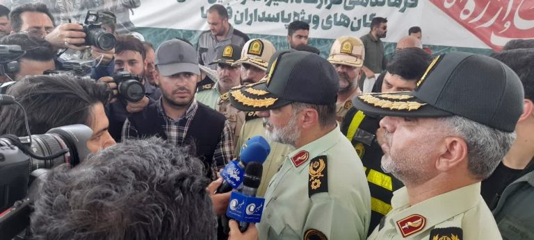 فرمانده انتظامي کل کشور: سهم ۵۰ درصدی مهران در تردد زائران حسینی/بازگشت ۲ میلیون و ۵۰۰ هزار زائر اربعینی