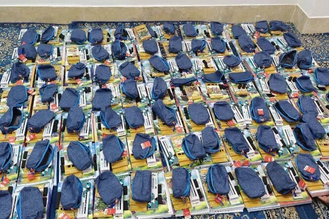 مدیرکل کمیته امداد استان ایلام خبر داد: ۸ هزار نفر از دانش آموزان ایلامی نوشت افزار رایگان دریافت می کنند