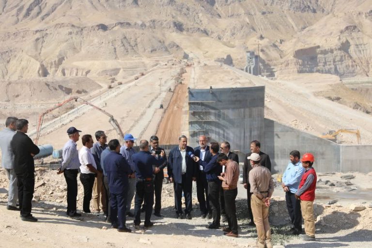 استانداری ایلام در بازدید از پروژه سد میمه: پروژه سد میمه با ۸۷ درصد پیشرفت فیزیکی آذرماه آب‌گیری می‌شود