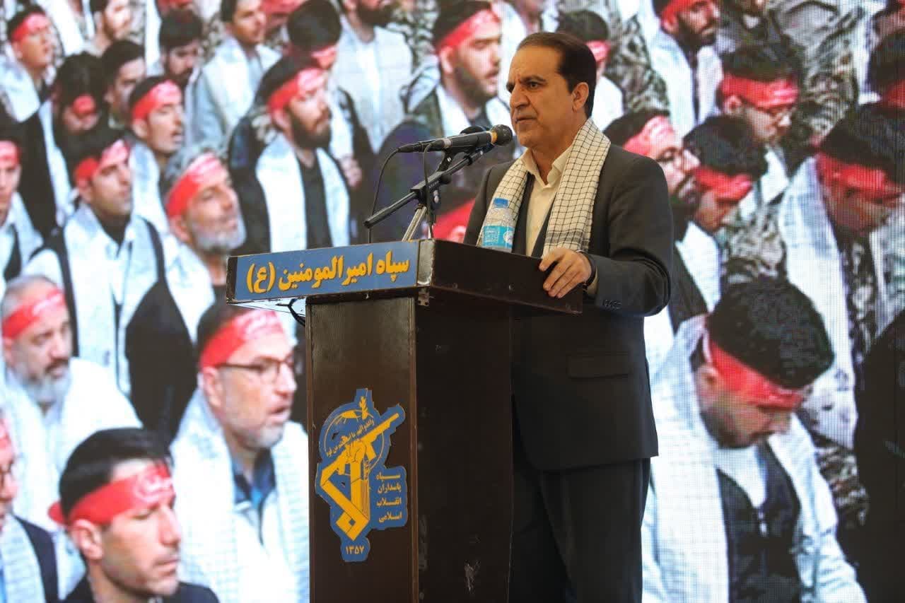 بسیج از برکات انقلاب اسلامی و مظهر اتحاد و انسجام ملی است/مهم‌ترین‌هدف بسیج، یاری دادن به دین خدا و مردم است