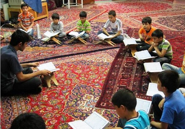 مدیرکل اوقاف و امور خیریه ایلام خبر داد: ۱۵ مبلغ به بقاع متبرکه ایلام در ایام فاطمیه اعزام می شوند