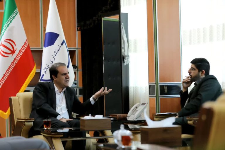 استاندار ایلام در دیدار معاون اشتغال و خودکفایی کمیته امداد امام(ره): کمیته امداد در حوزه اشتغال پایدار مددجویان خوب عمل کرده است