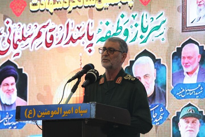 فرمانده سپاه امیرالمؤمنین استان ایلام: شهید سردار سلیمانی الگوی مکتب مقاومت و ایثار است