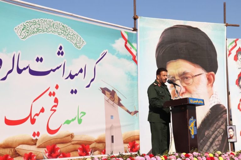 کشور و نظام ما یک ساخت درونی بسیار قوی دارد/ در پیچ های تاریخی با نعمت ولایت از گذرگاههای مختلف عبور کردیم