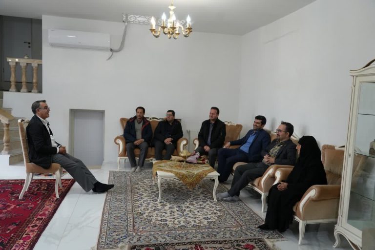 مدیرعامل شرکت گاز استان ایلام: شهدا و خانواده آنان ضامن پایداری و دوام انقلاب اسلامی هستند