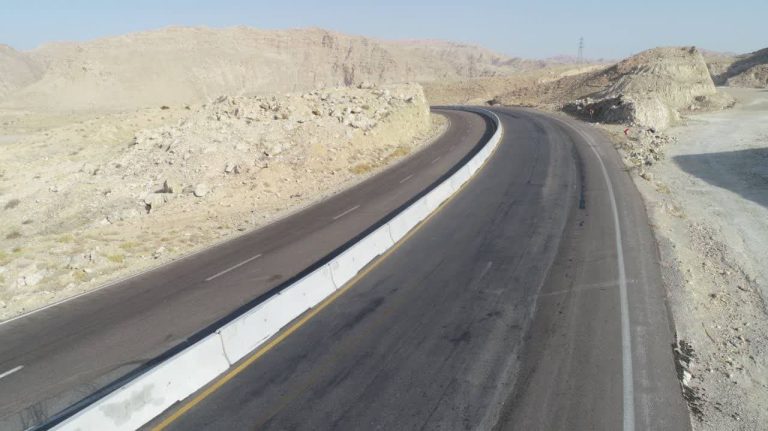 مدیرکل راهداری و حمل‌ونقل جاده‌ای ایلام خبر داد: نصب ۳۱ کیلومتر نیوجرسی در جاده‌های ایلام