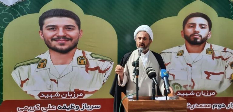 نماینده ولی فقیه در استان و امام جمعه ایلام در مراسم بدرقه شهدای امنیت: شهدا حافظ امنیت کشور هستند