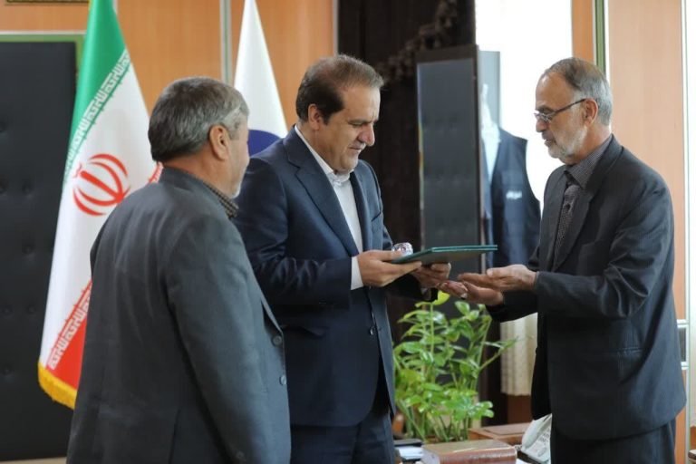 دستور استاندار ایلام به شهردار صالح‌آباد برای تکمیل مسجد سه راهی جندالله