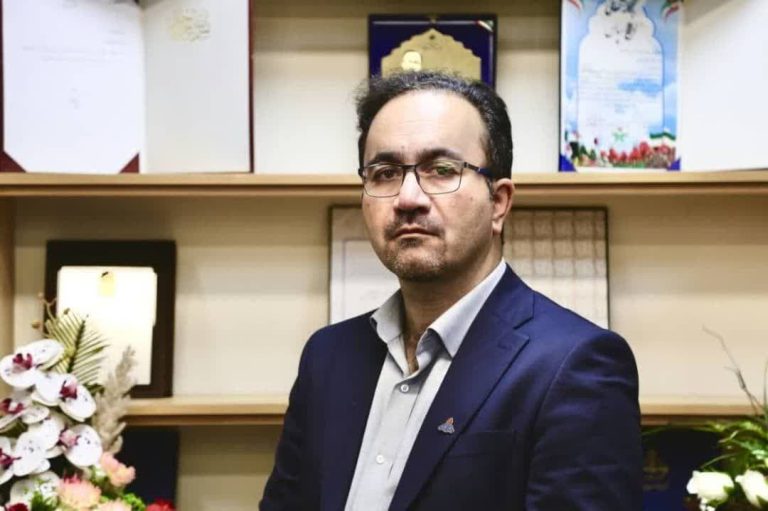 دیدار چهره به چهره مدیرعامل شرکت گاز ایلام با ۴۸۲ نفر ارباب رجوع