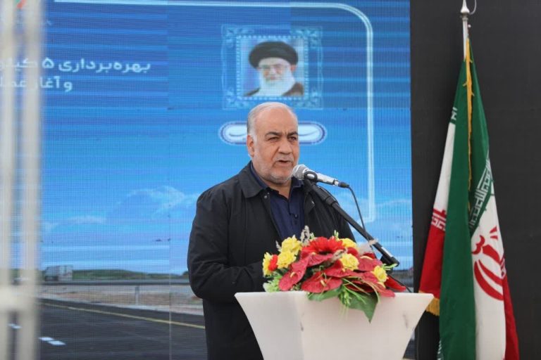 معاون وزیر راه خبر داد: ایلام از مسیر کرمانشاه و خرم‌آباد به راه آهن متصل می‌شود