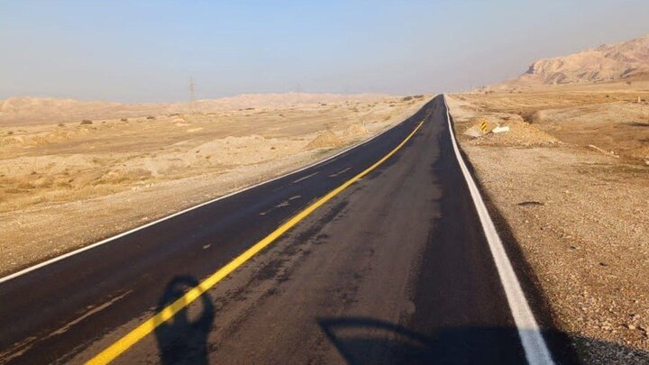 مدیرکل راهداری و حمل‌ونقل جاده‌ای استان خبر داد: پیشرفت ۶۰ درصدی پروژه روکش حفاظتی محور مهران- دهلران