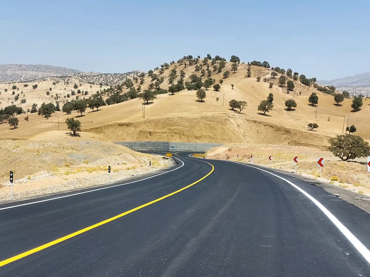 مدیرکل راه و شهرسازی استان خبر داد: تقاطع غیر همسطح ملکشاهی در ایلام زیر بار ترافیک رفت
