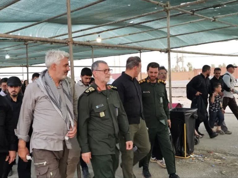 فرمانده سپاه امیرالمومنین(ع) استان ایلام خبر داد: خدمات سپاه به زائرین در مرز مهران آغاز شد