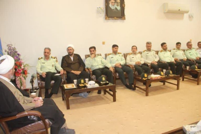 معيشت کارکنان، مقابله با اراذل و اوباش و ارتقاي احساس امنيت از اولويت‌هاي پليس است