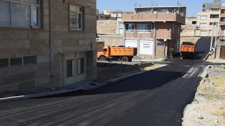 اجرای ۱۱ هزار مترمربع آسفالت در روستای بانقلان شهرستان ایلام