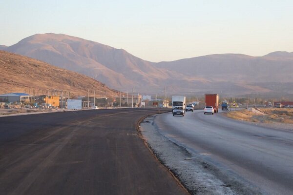 پروژه چهارخطه کردن محور دره شهر-گاومیشان ۶۰ درصد پیشرفت دارد