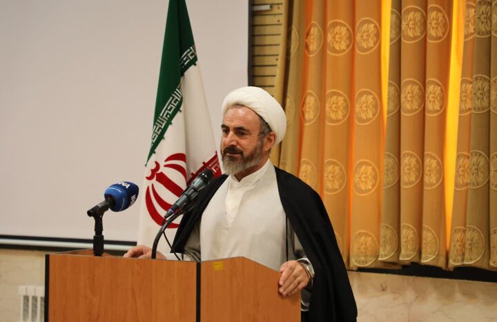 دشمنان با برجسته‌سازی ضعف‌ها به دنبال ناامیدی مردم هستند