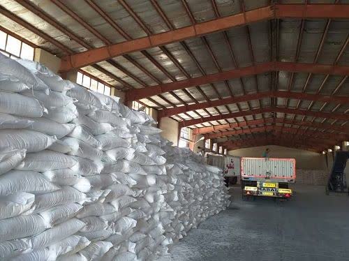 بیش از ۱۸ هزار تن کود شیمیایی بین کشاورزان ایلامی توزیع شده است