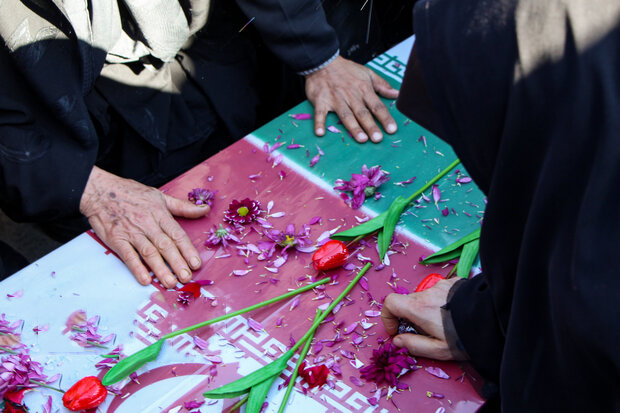 مراسم تشییع شهدای گمنام در ۱۲ بقعه متبرکه استان ایلام انجام می شود