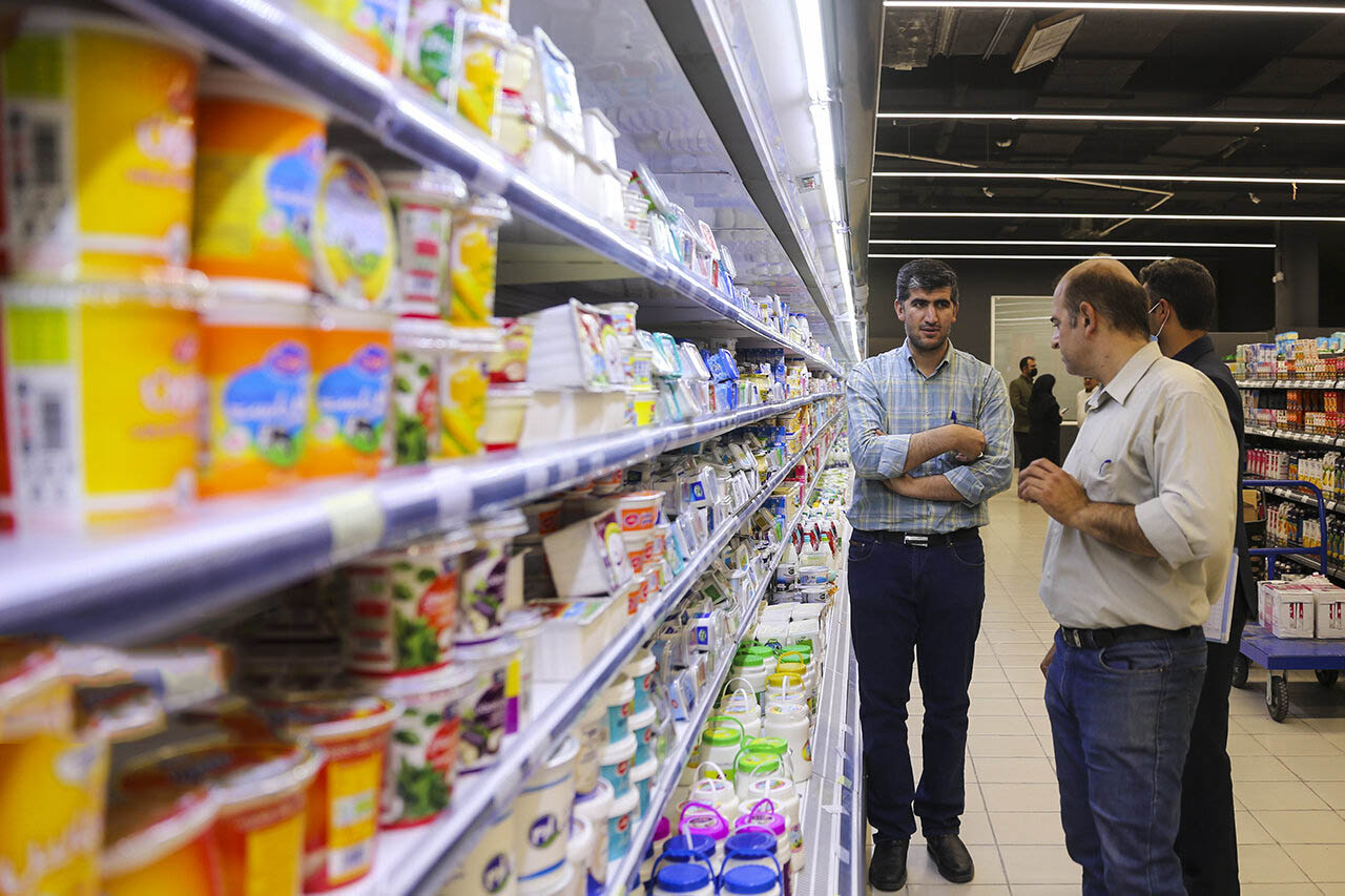 اخلالگران اقتصادی بازار ایلام ۲۷۶ میلیارد ریال جریمه شدند