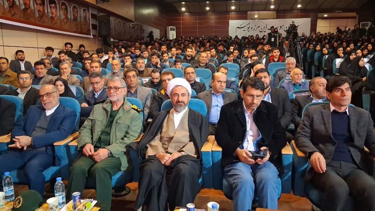 ایلام به احترام ۱۹ شهید دانشجو معلم ایستاد