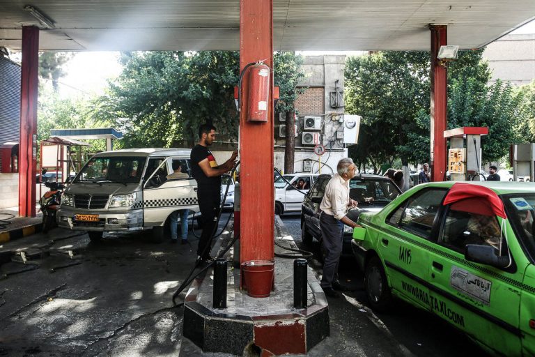 مدیر شرکت پخش فرآورده‌های نفتی ایلام خبر داد: رشد هشت درصدی مصرف بنزین در ایلام