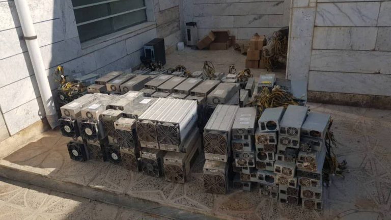 مدیرعامل شرکت توزیع نیروی برق خبر داد: کشف ۷۴۰ دستگاه استخراج رمز ارز در ایلام